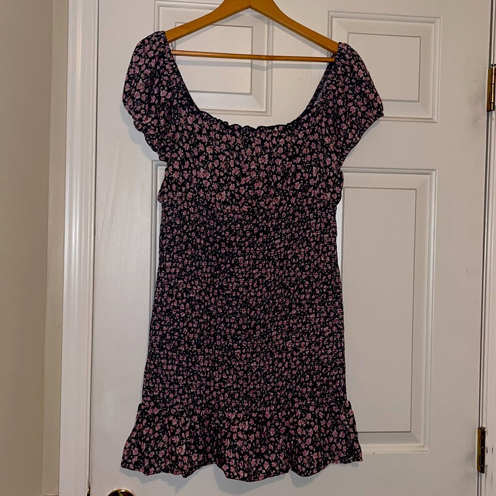 💜Brand new without tags wild fable Black and pink floral dress
